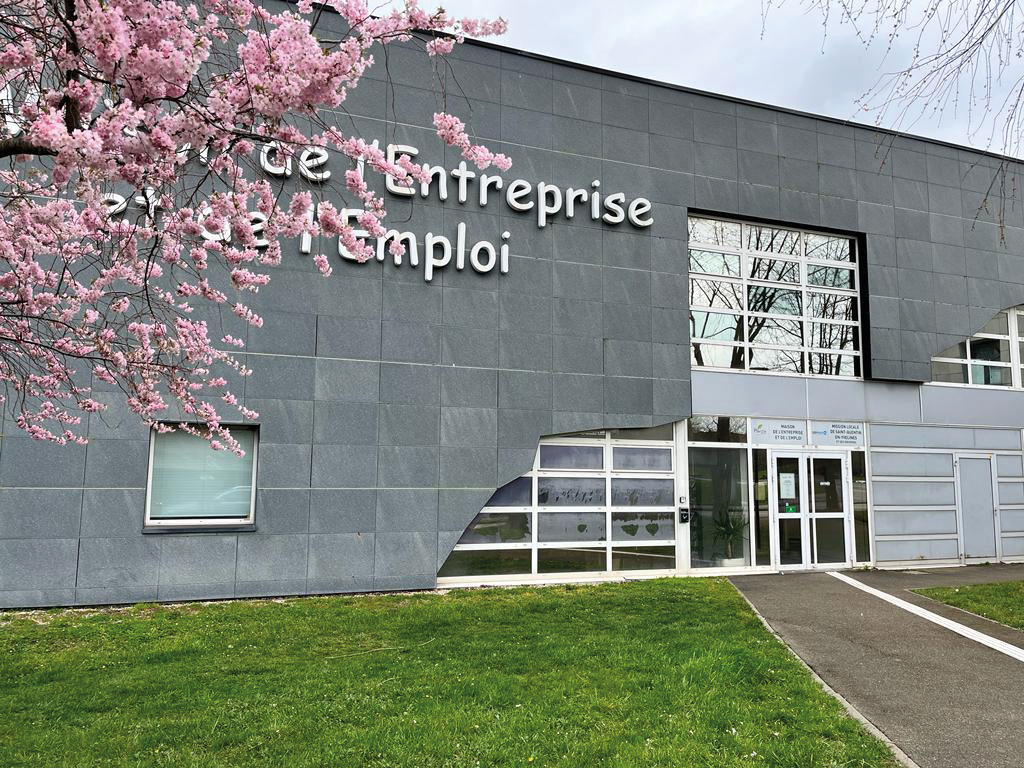 Professionnels, pensez à la MDEE ! - Ville de Plaisir